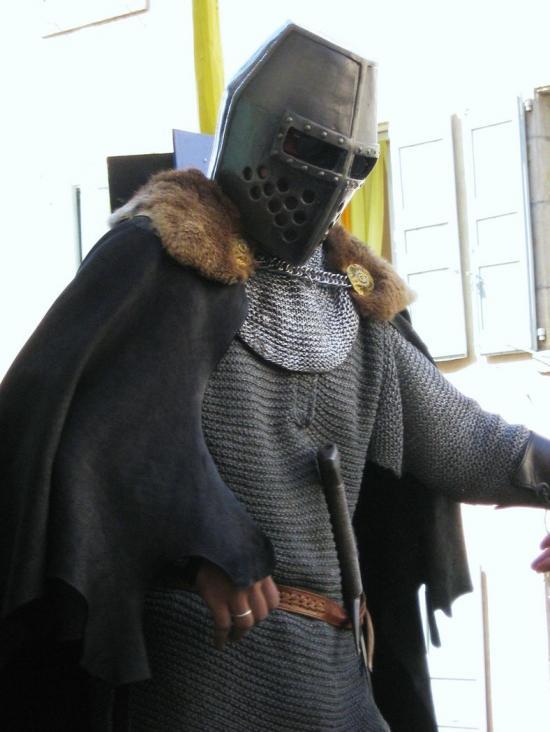Costume médiéval
