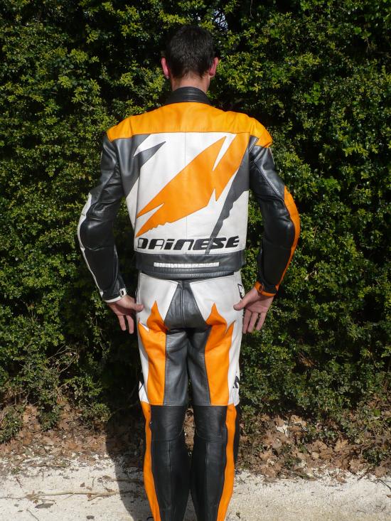 Ajustement d'une combi moto