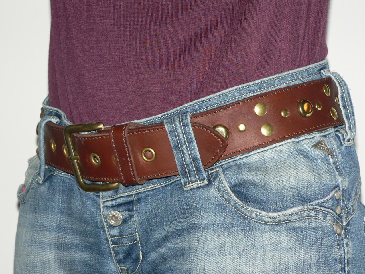 Ceinture à clous